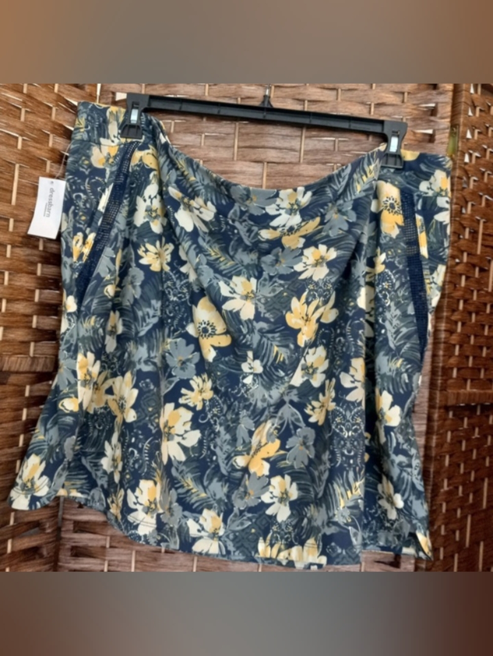 Dress Barn Sunday Plus Size 3X Lightweight Athletic Floral Skort w Pockets
